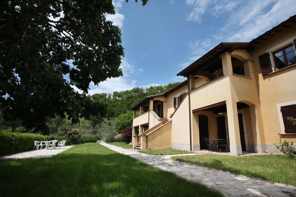 Agriturismo Castagna Alta Valfabbrica Bagian luar foto