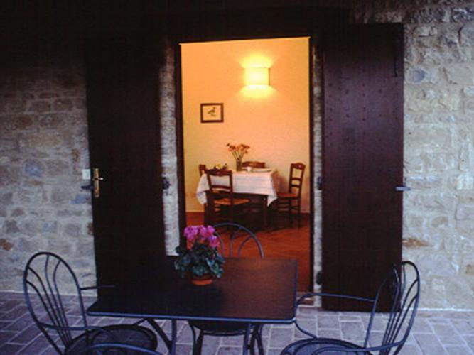 Agriturismo Castagna Alta Valfabbrica Bagian luar foto