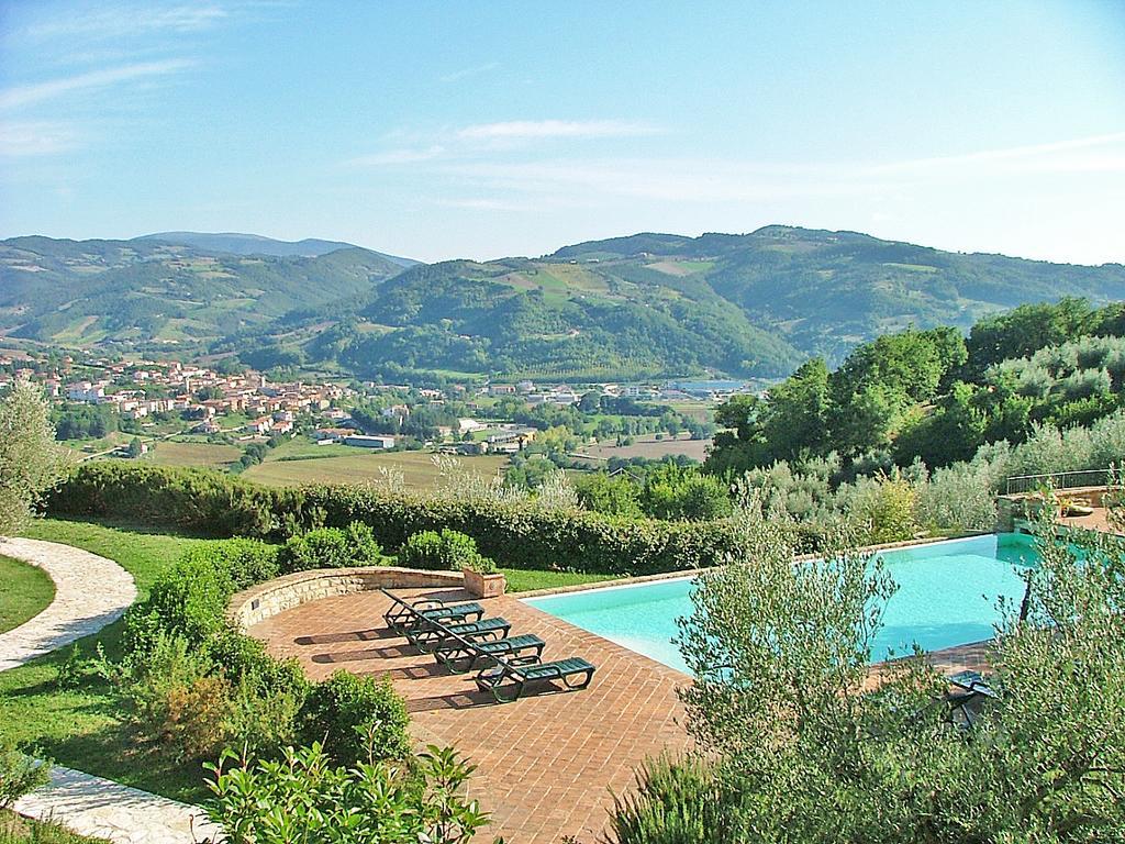 Agriturismo Castagna Alta Valfabbrica Bagian luar foto