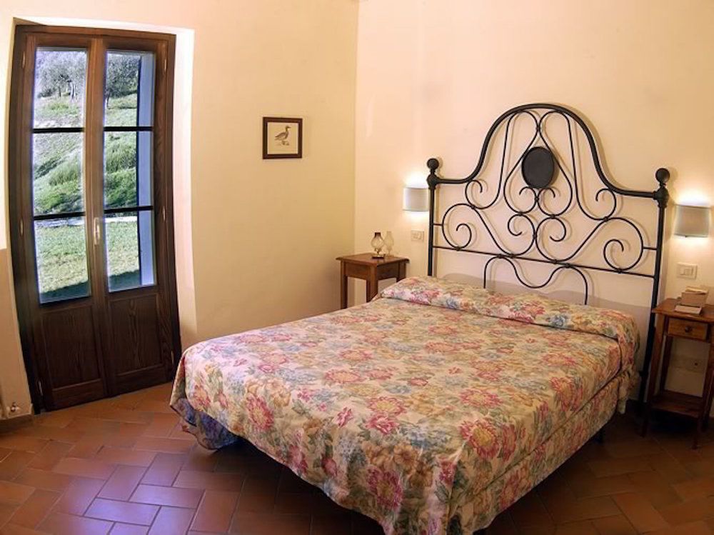 Agriturismo Castagna Alta Valfabbrica Bagian luar foto