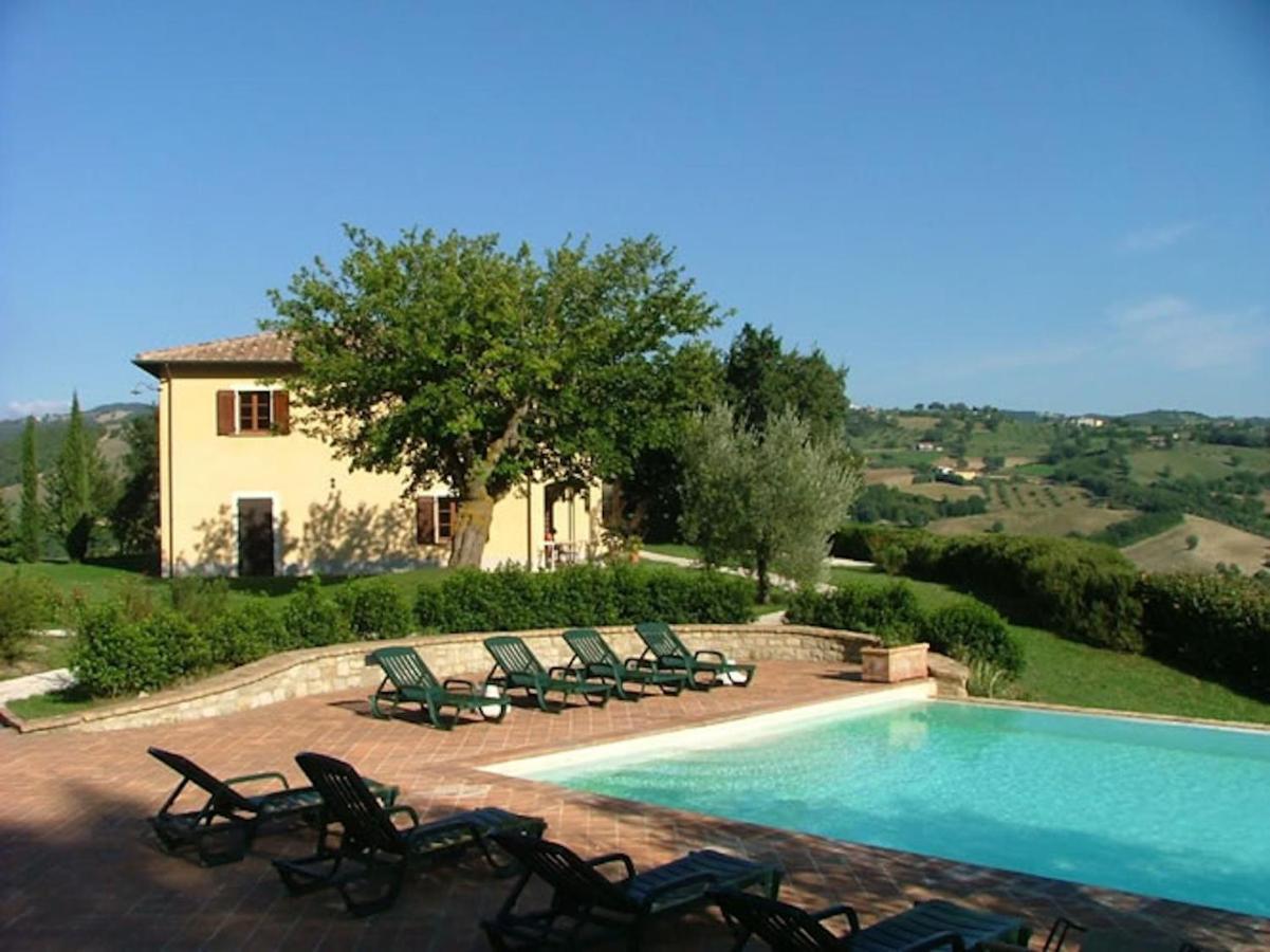 Agriturismo Castagna Alta Valfabbrica Bagian luar foto